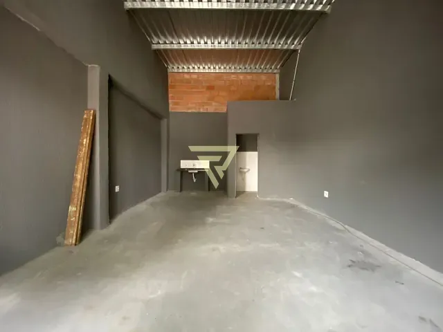 Loja com 35m², para alugar, no bairro Ipiranga em Ribeirão Preto