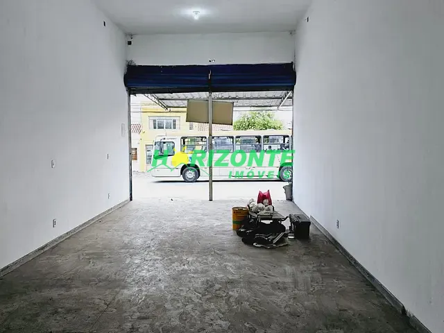 Loja com 52m², para alugar, no bairro Vila Rossi em São José dos Campos