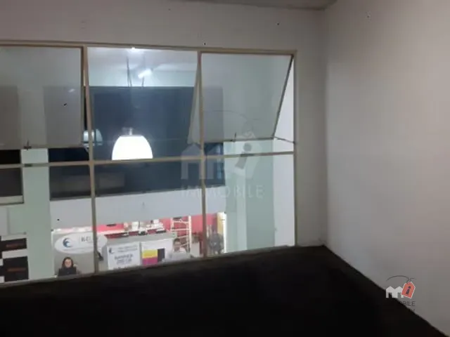 Loja à venda, no bairro Alto da Serra em Petrópolis