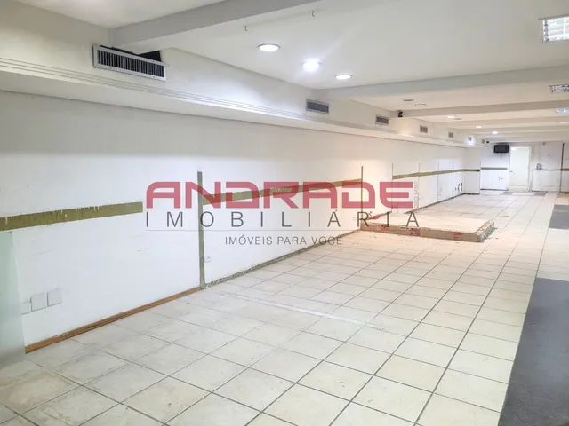 Loja para alugar, no bairro Centro em Curitiba