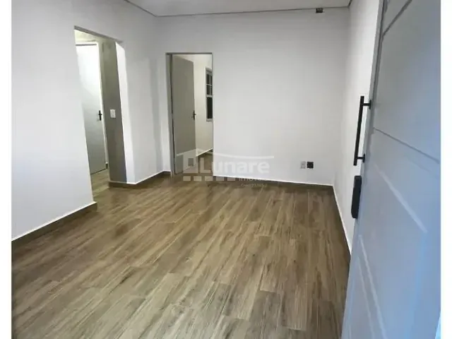 Loja com 100m², para alugar, no bairro Vila Mogilar em Mogi das Cruzes