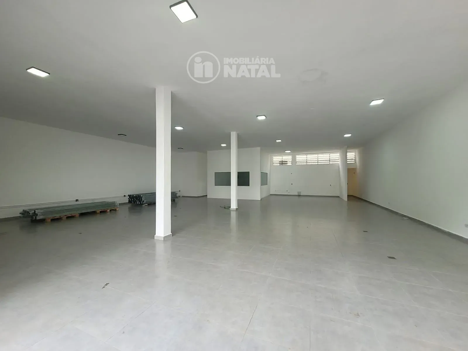 Loja-Salão, 300 m² - Foto 4