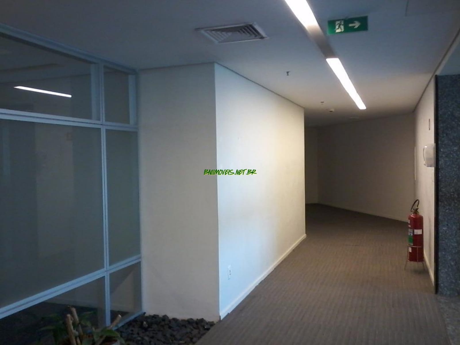 Loja-Salão, 775 m² - Foto 1