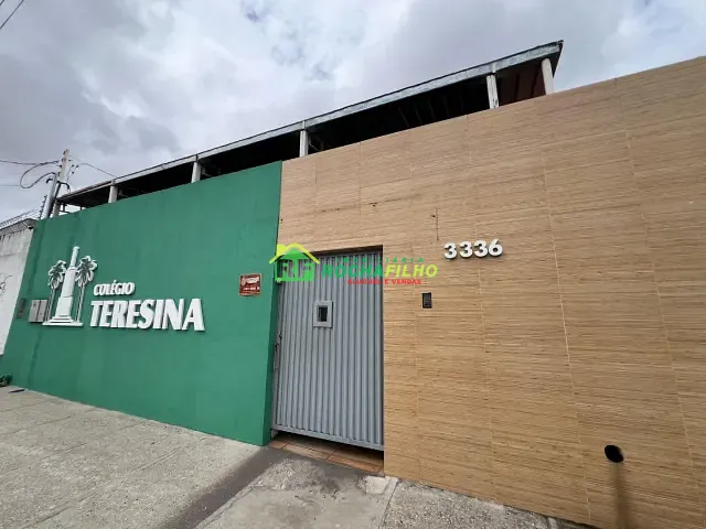 Loja com 855m², para alugar, no bairro Centro em Teresina