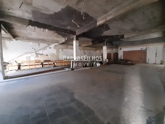 Loja com 1200m², à venda ou para alugar, no bairro Suíssa em Aracaju