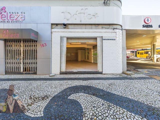 Loja para alugar, no bairro Centro em Curitiba