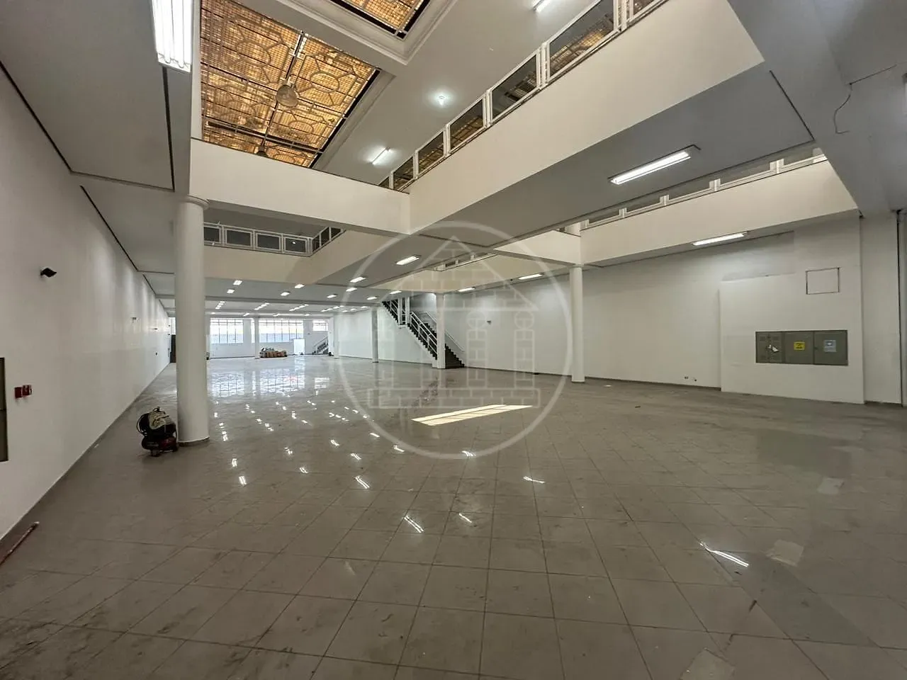 Loja-Salão, 1900 m² - Foto 16