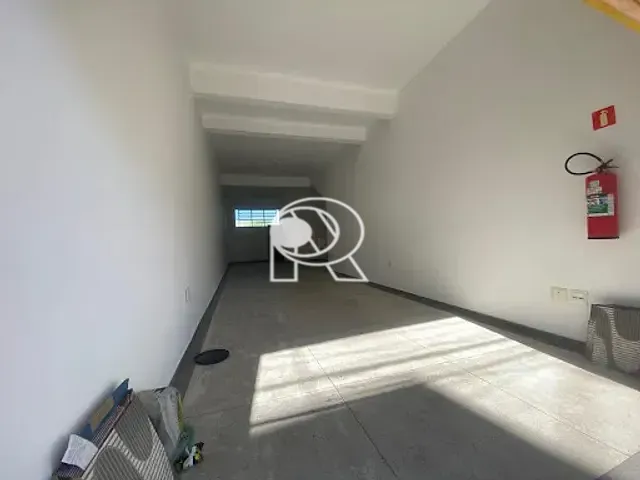 Loja para alugar, no bairro Centro em Registro