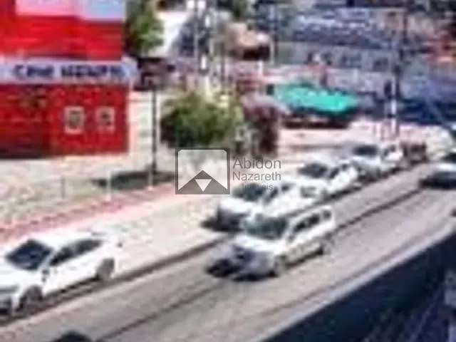 Loja com 600m², para alugar, no bairro Centro em Maricá