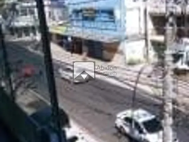 Loja com 600m², para alugar, no bairro Centro em Maricá
