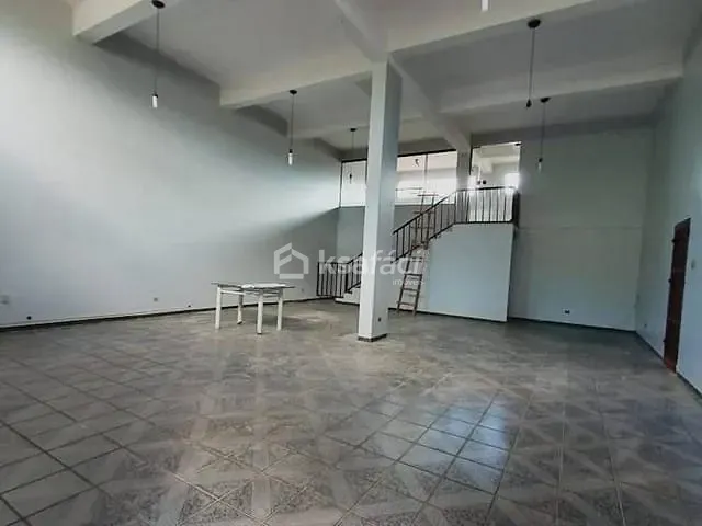 Sala com 200m², para alugar, no bairro Piratininga em Campo Grande