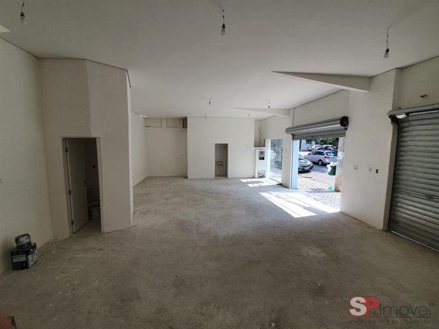 Loja à venda, no bairro Sumaré em São Paulo