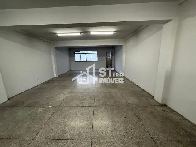 Loja com 125m², para alugar, no bairro Centro em Andradas