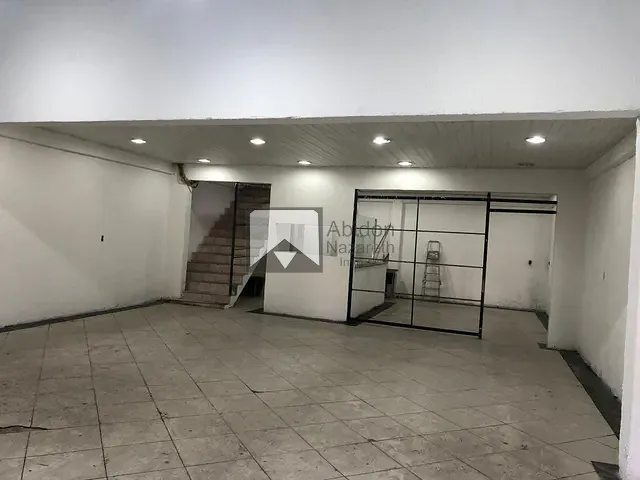 Loja para alugar, no bairro Itaipu em Niterói