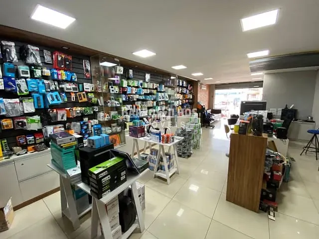 Loja com 400m², para alugar, no bairro São José em Aracaju