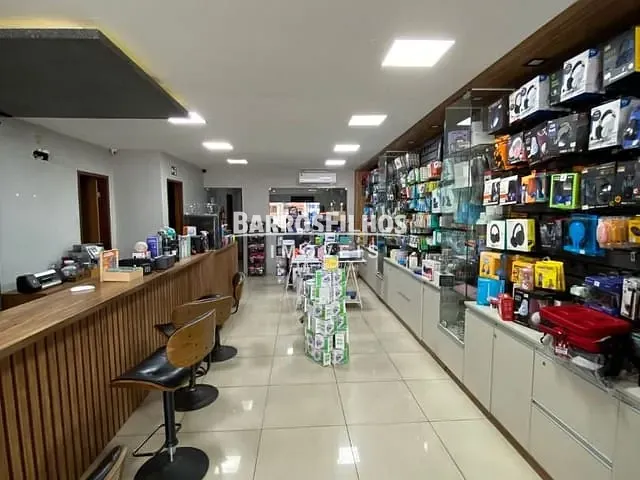 Loja com 400m², para alugar, no bairro São José em Aracaju