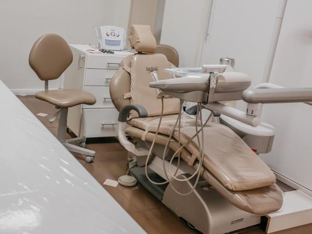 Sala com 700m², para alugar, no bairro Centro em Londrina