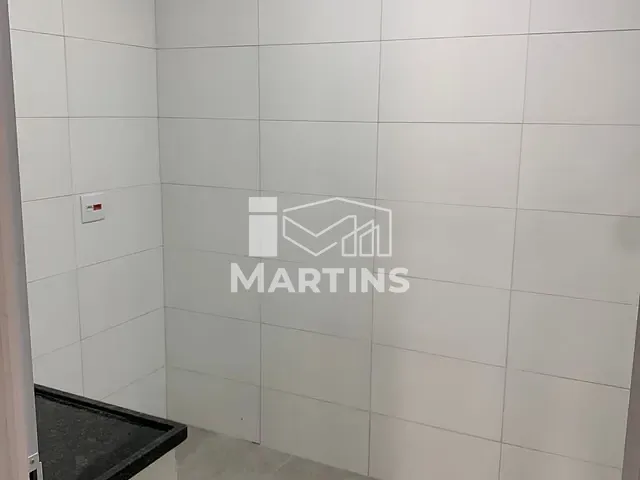 Loja para alugar, no bairro Cidade Santa Júlia em Itapecerica da Serra