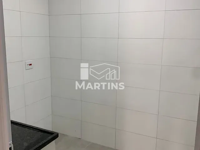 Loja para alugar, no bairro Cidade Santa Júlia em Itapecerica da Serra