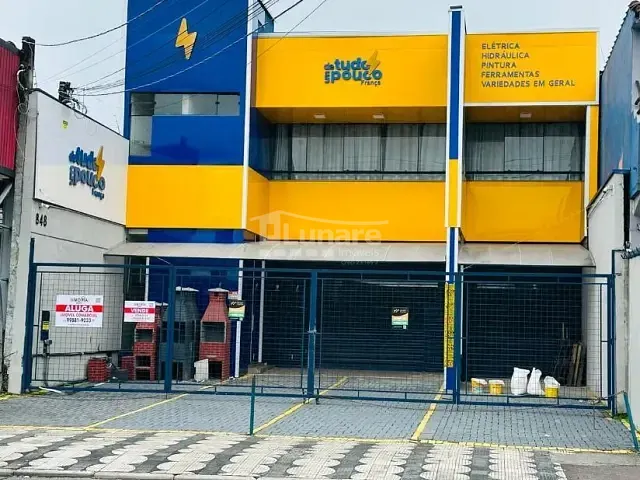Loja com 650m², para alugar, no bairro Centro em Mogi das Cruzes