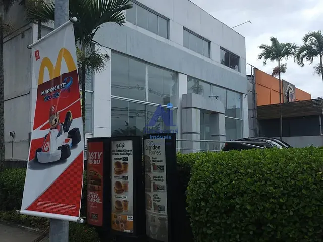 Loja com 847m², para alugar, no bairro Recreio dos Bandeirantes em Rio de Janeiro