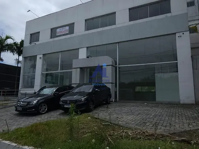 Loja com 847m², para alugar, no bairro Recreio dos Bandeirantes em Rio de Janeiro