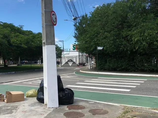 Loja para alugar, no bairro Piratininga em Niterói