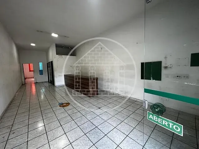Loja com 115m², para alugar, no bairro Veleiros em São Paulo
