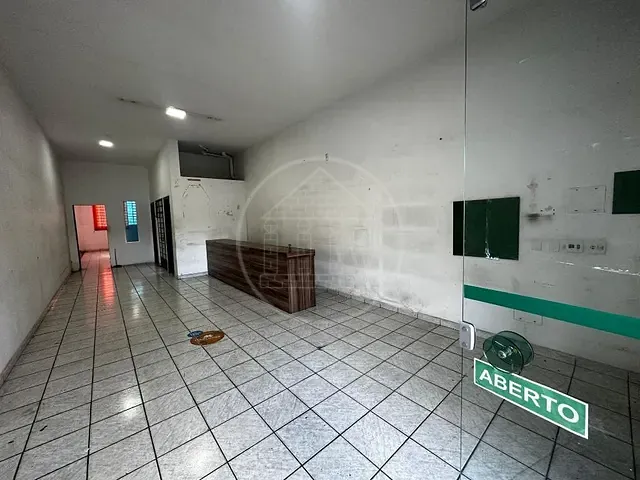 Loja com 115m², para alugar, no bairro Veleiros em São Paulo