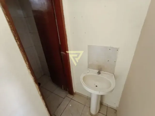 Loja com 120m², para alugar, no bairro Sumarezinho em Ribeirão Preto