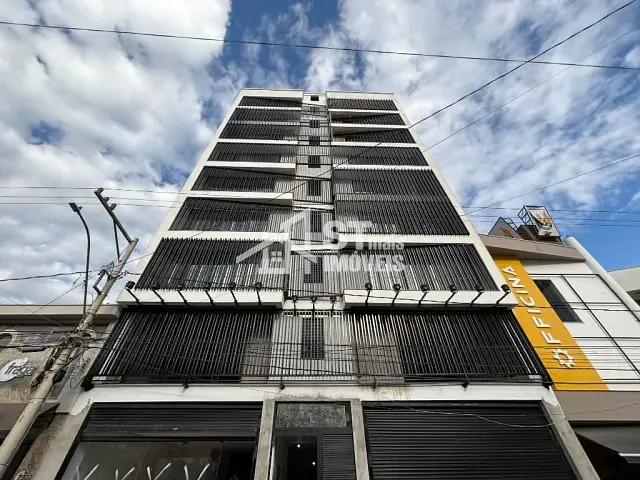 Loja com 400m², para alugar, no bairro Centro em Andradas