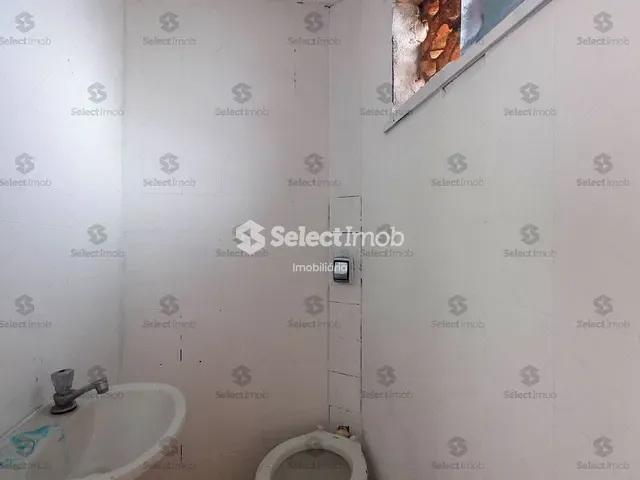 Salão com 86m², para alugar, no bairro Parque das Américas em Mauá