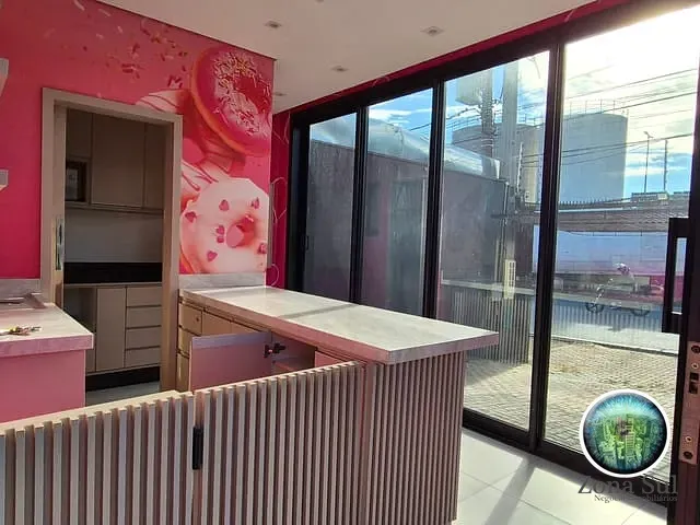 Loja com 100m², para alugar, no bairro Jardim Ana Maria em Sorocaba