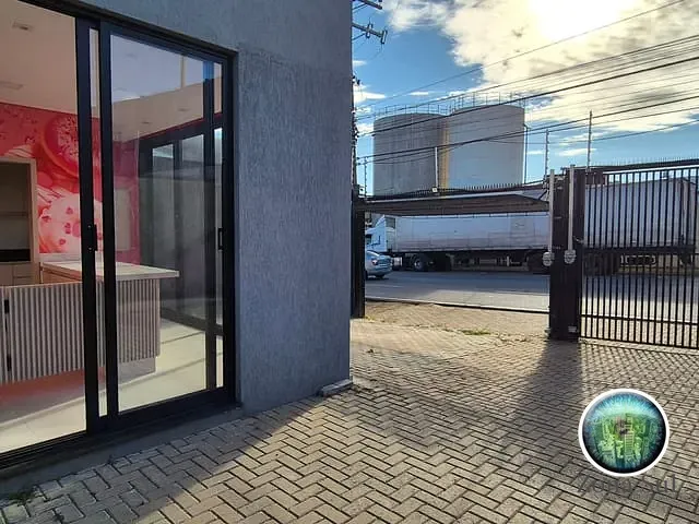 Loja com 100m², para alugar, no bairro Jardim Ana Maria em Sorocaba