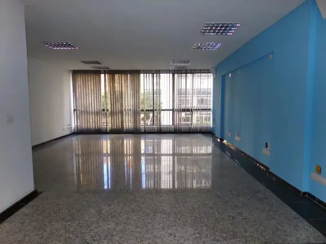 Sala para alugar, no bairro Centro em Curitiba