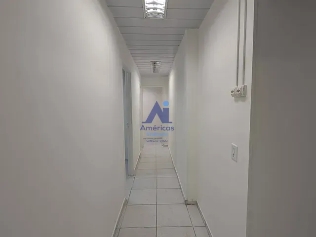 Loja para alugar, no bairro Recreio dos Bandeirantes em Rio de Janeiro