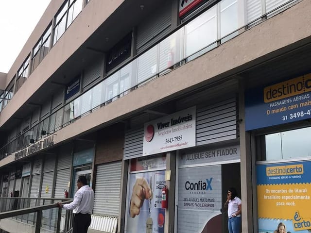 Loja com 1800m², à venda, no bairro Ouro Preto em Belo Horizonte