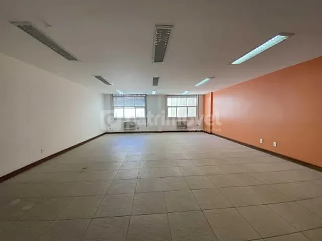Loja com 290m², à venda ou para alugar, no bairro Centro em Rio de Janeiro