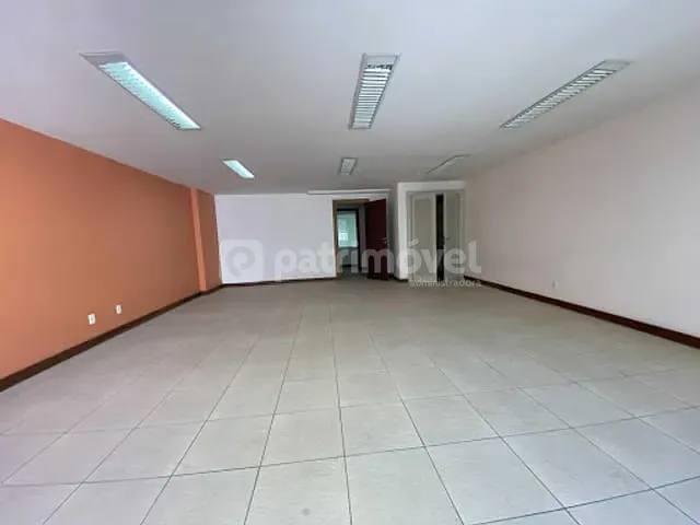 Loja com 290m², à venda ou para alugar, no bairro Centro em Rio de Janeiro
