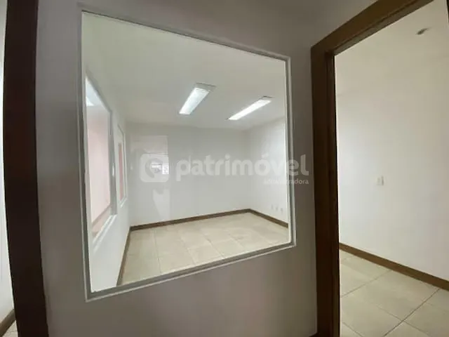 Loja com 290m², à venda ou para alugar, no bairro Centro em Rio de Janeiro