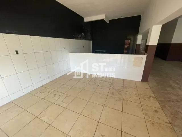 Loja com 350m², para alugar, no bairro Jardim Rio Branco em Andradas