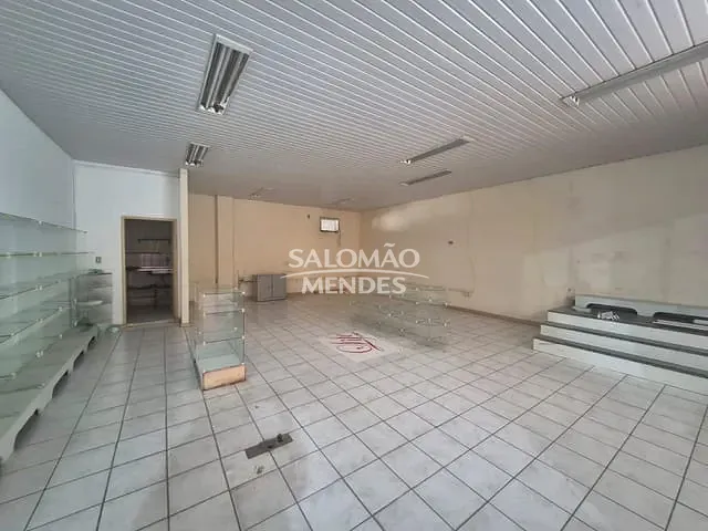 Loja para alugar, no bairro Nazaré em Belém
