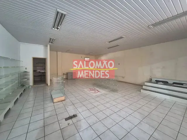 Loja para alugar, no bairro Nazaré em Belém