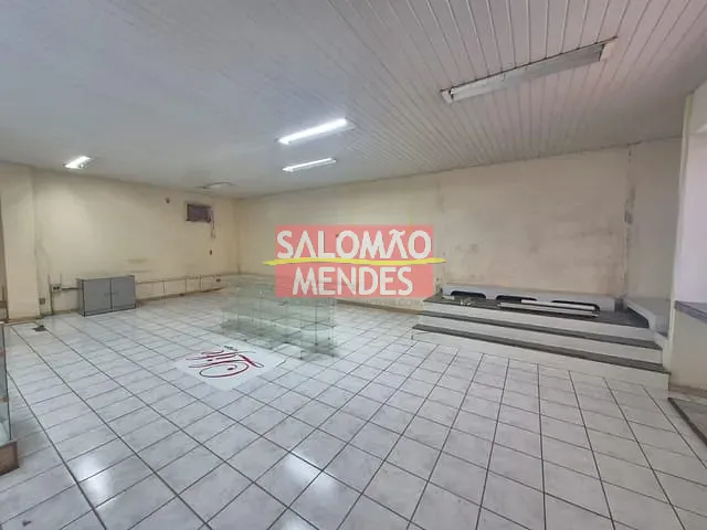Loja para alugar, no bairro Nazaré em Belém