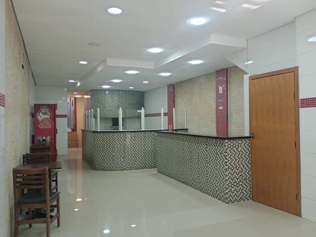 Foto do Loja - PONTO COMERCIAL PARA LOAÇÃO , NA ACLIMAÇÃO; IDEAL PARA BAR, LONCHONETE, PIZZARIA , (JÁ COM O FORNO ISTALADO) | Vieira Imóveis
