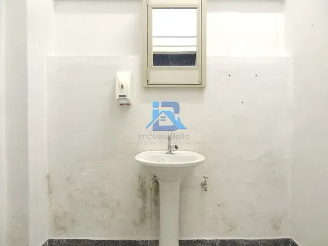 Loja com 400m², para alugar, no bairro Paquetá em Santos