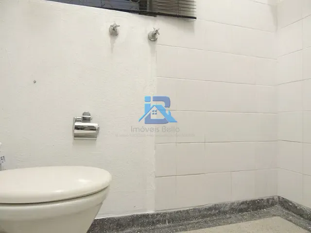 Loja com 400m², para alugar, no bairro Paquetá em Santos