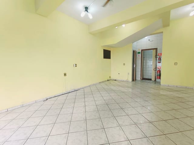 Loja com 90m², para alugar, no bairro Santa Paula em São Caetano do Sul