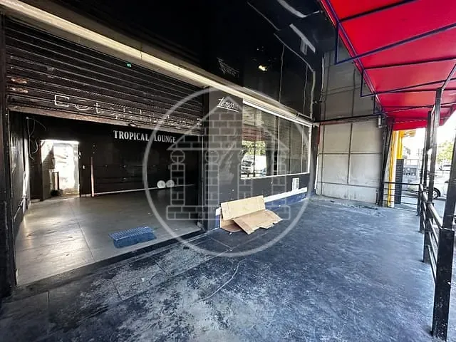 Loja com 85m², para alugar, no bairro Interlagos em São Paulo