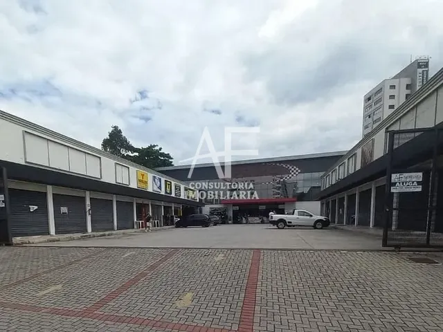 Loja com 18m², para alugar, no bairro Jardim das Nações em Taubaté